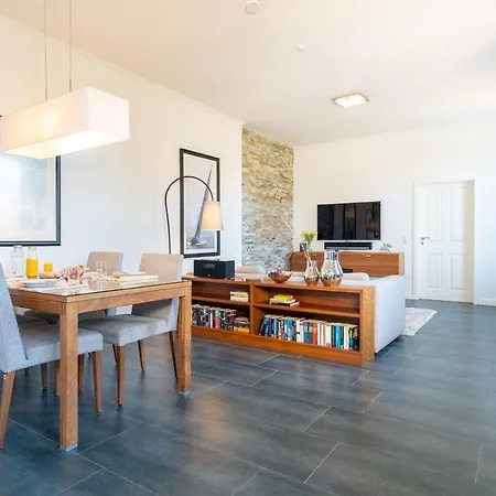 Haus-am-kai-13-wohnung-2-strandlaeufer Großenbrode