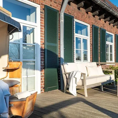 Haus-am-kai-13-wohnung-2-strandlaeufer * Großenbrode